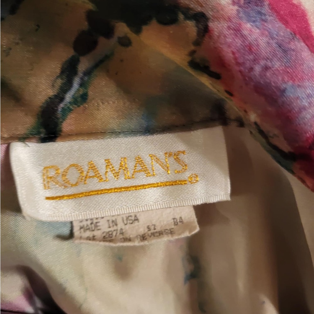 Colorful Abstract Button-Up Shirt - Picture 3 of 6